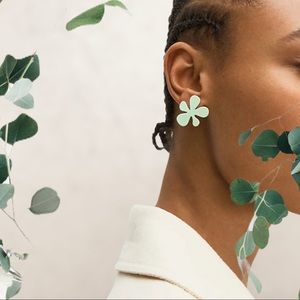 NWT Kate Spade Botanic Gardens Stud Earrings Green